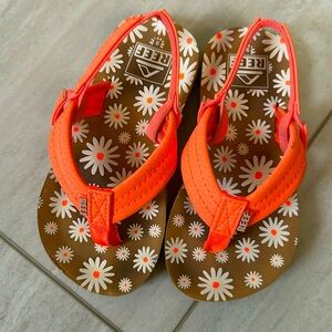 Reefs size 9 toddler